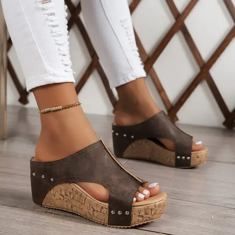Melissa |  Sandalias de cuña cómoda