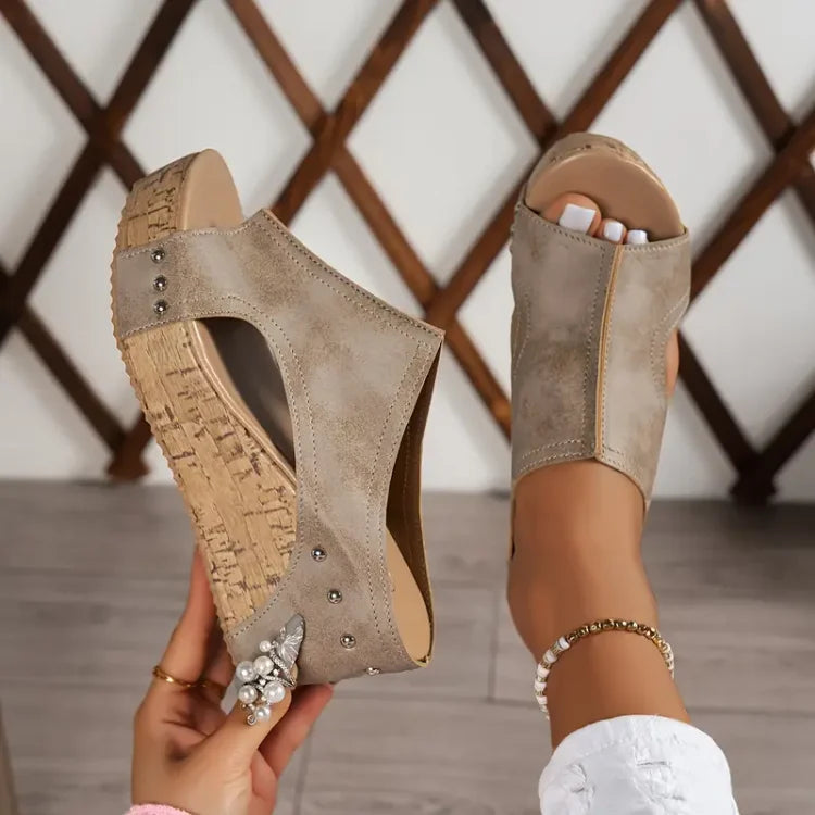 Melissa |  Sandalias de cuña cómoda