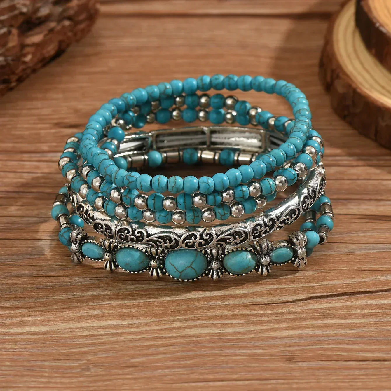 Maelia - Elegante pulsera de varias vueltas en turquesa