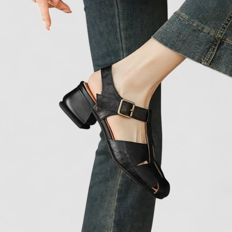 SANDRINE | ZAPATOS MERCEDITAS CALADOS CON TACÓN