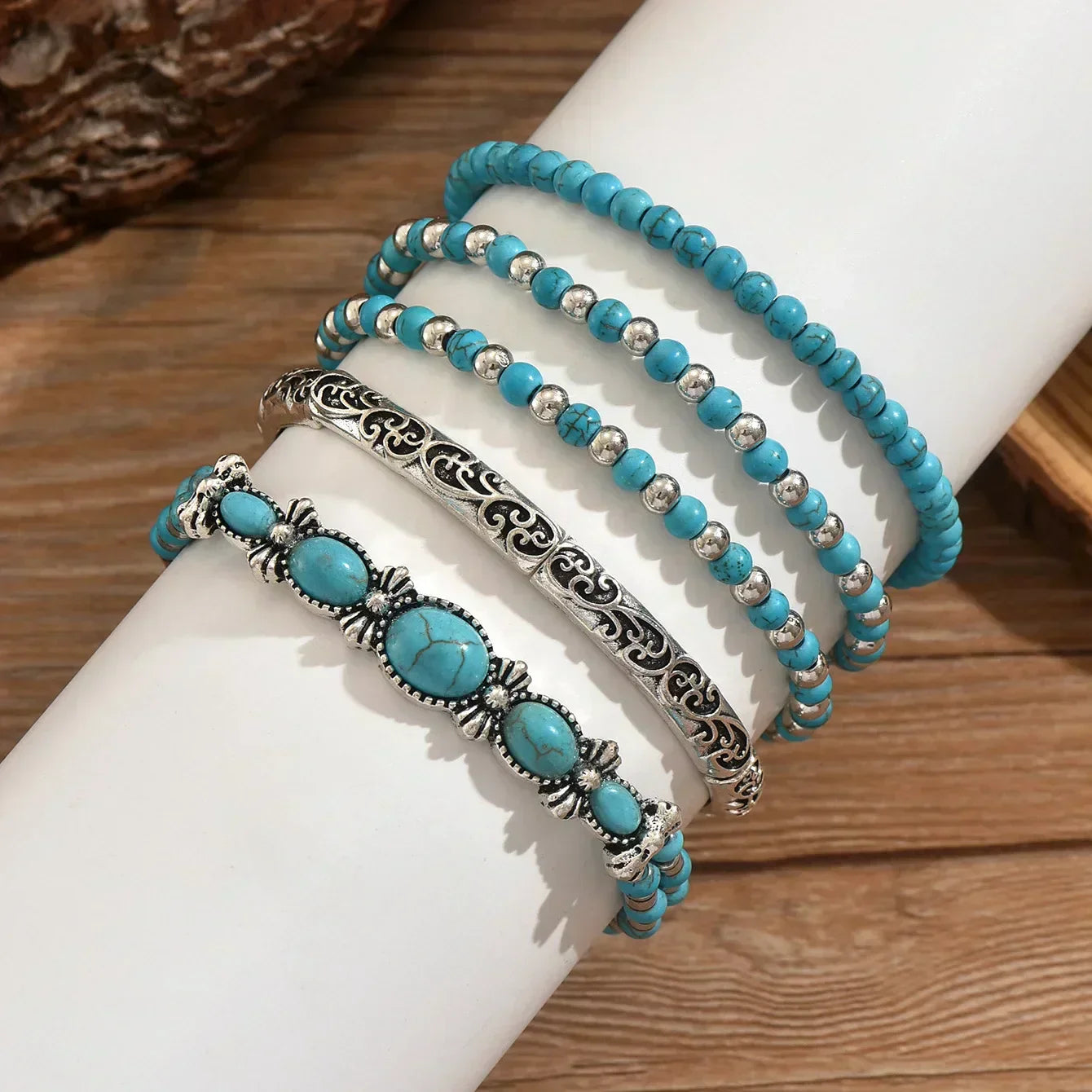 Maelia - Elegante pulsera de varias vueltas en turquesa