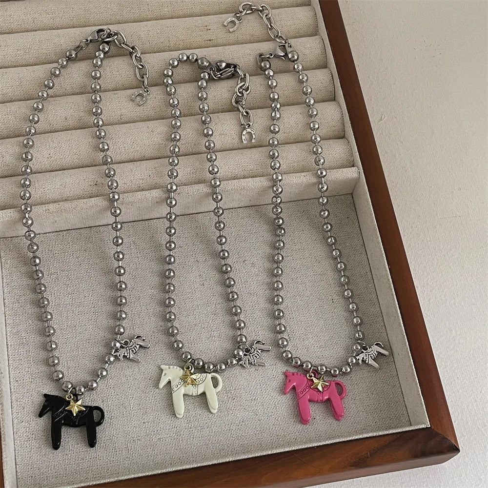 Aitana | Collar con Caballo Esmaltado