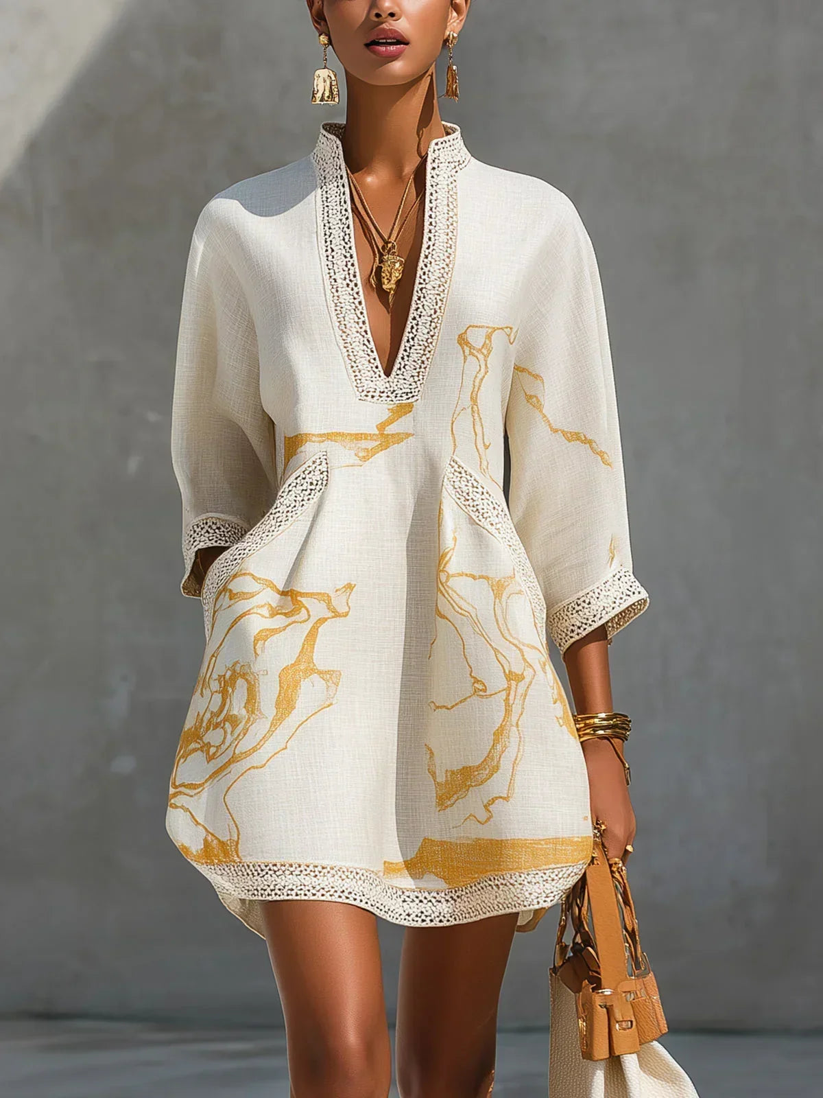 DONATELLA | Minivestido con Estampado Mármol Dorado y Encaje Crochet