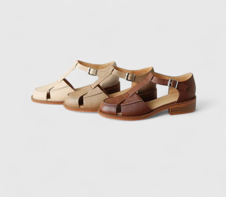 MANON | SANDALIAS CERRADAS CON CORREA