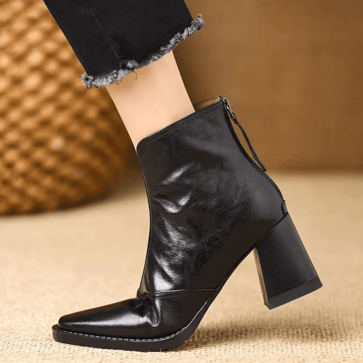 Norina | Botines de piel con tacón medio